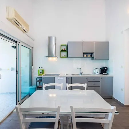 דירה My Dalmatia - Sea View Dajana With Private Pool מסלניקה